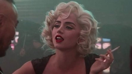 Netflix отложил премьеру фильма «Блондинка» про Мэрилин Монро